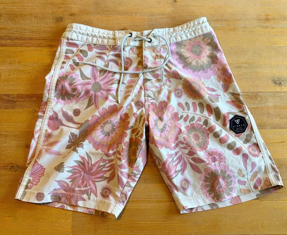 Vissla Jaco Floral Board Shorts Size 30